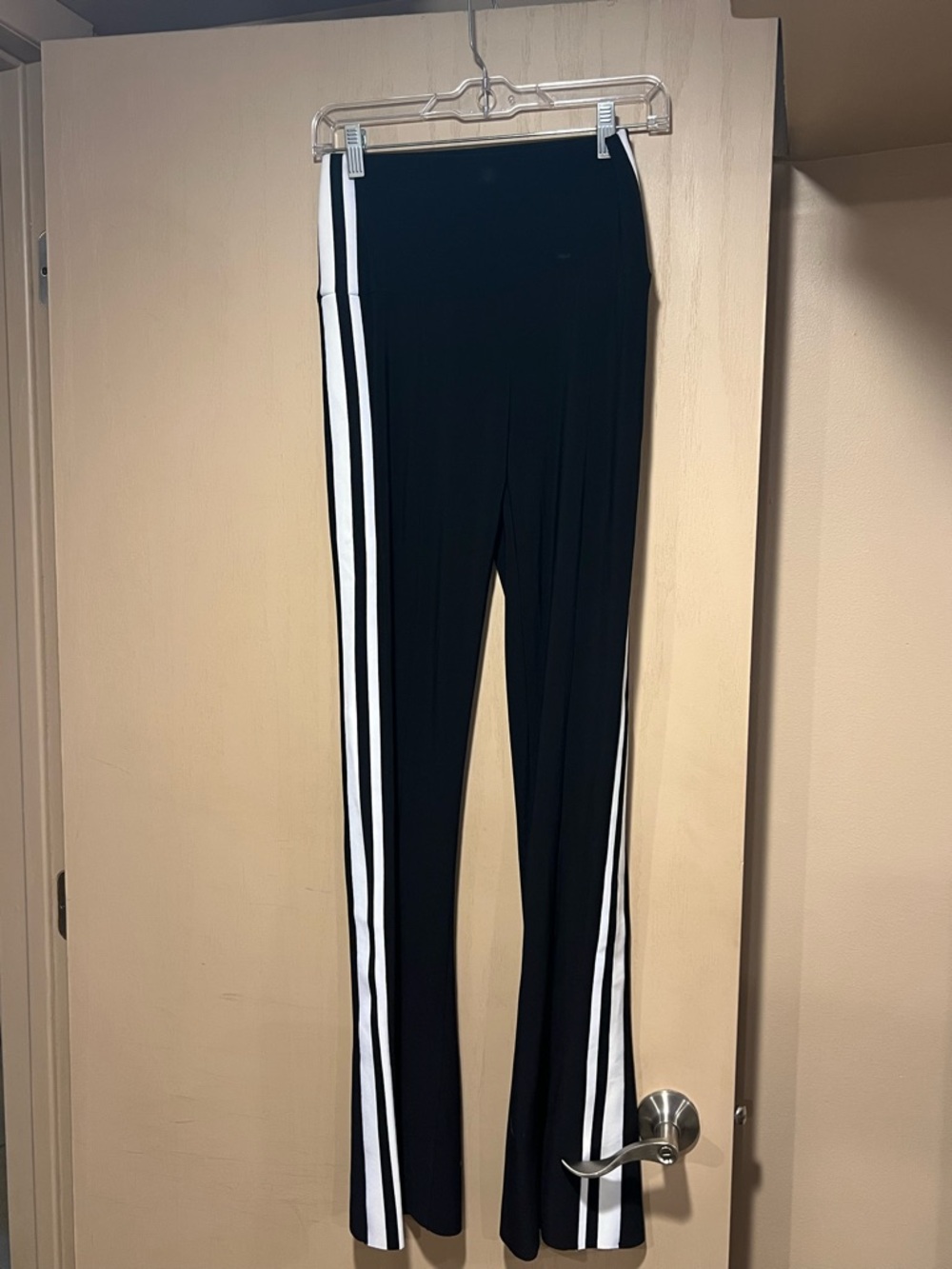 Norma Kamali Striped Spat Legging